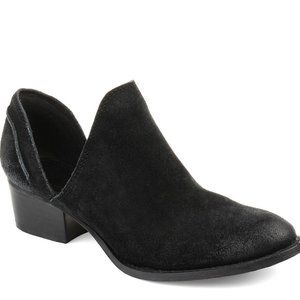 🌲New, Never Worn Journee Jonesy Bootie Black
